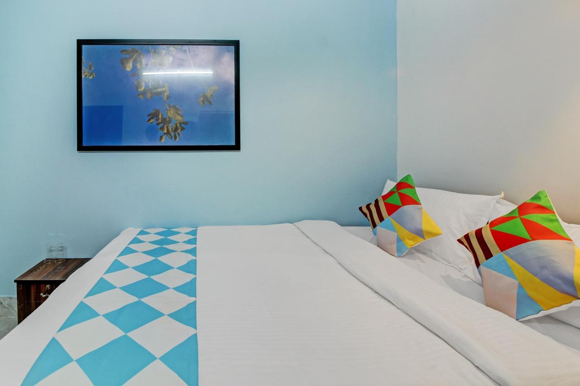 Hotel O Nilay Guest House Behala Exterior photo