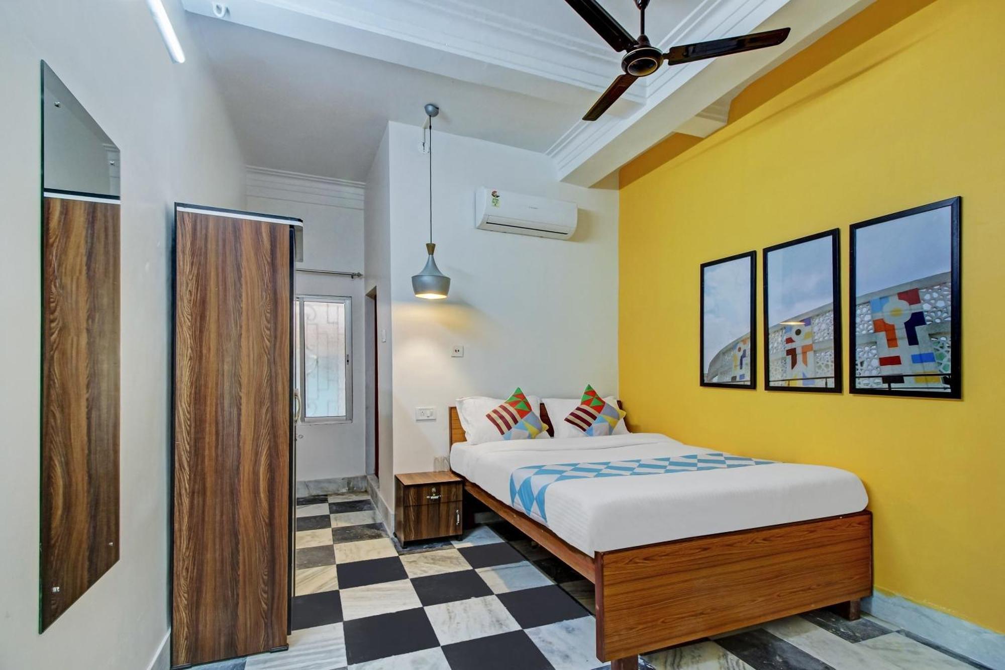 Hotel O Nilay Guest House Behala Exterior photo